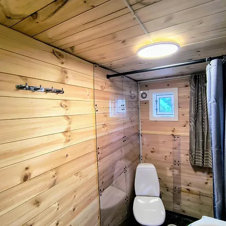 The Perfect Stop - Aurora 山林小屋