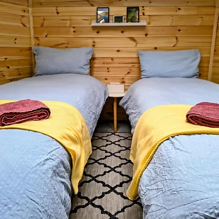 Lodge The Perfect Stop - Aurora *